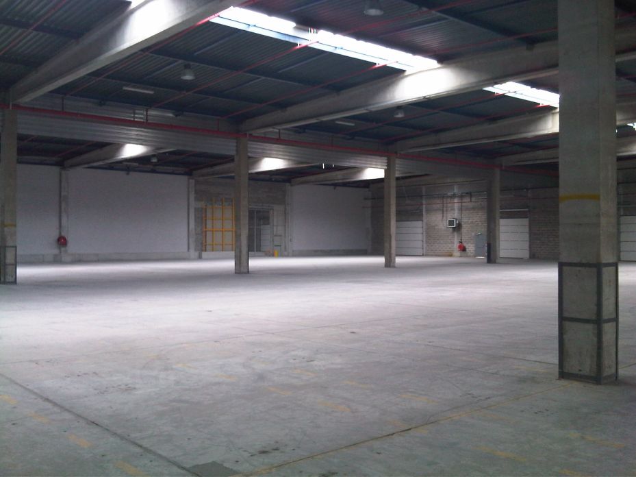 Entrepôt classe b Saint-Quentin-Fallavier 8830m² Location entrepôt classe b Saint-Quentin-Fallavier Isère OLLOG2427284 4